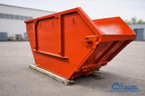 Asymmetrische Absetzmulde mit Auffahrklappe DIN 30720